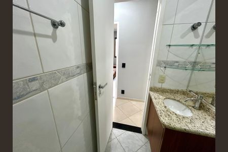 Apartamento para alugar com 67m², 2 quartos e 1 vagaBanheiro 1