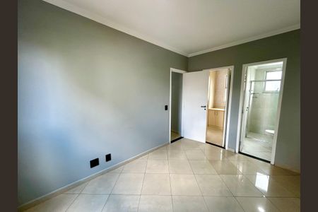 Apartamento para alugar com 67m², 2 quartos e 1 vagaSuíte