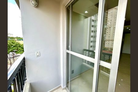 Apartamento para alugar com 67m², 2 quartos e 1 vagaVaranda da Sala