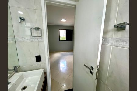 Apartamento para alugar com 67m², 2 quartos e 1 vagaBanheiro da Suíte