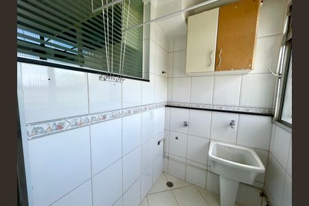 Apartamento para alugar com 67m², 2 quartos e 1 vagaÁrea de Serviço
