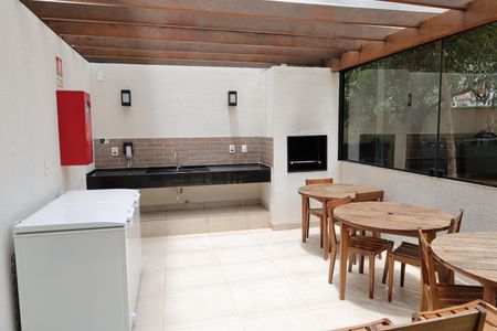 Apartamento à venda com 40m², 2 quartos e sem vagaÁrea comum