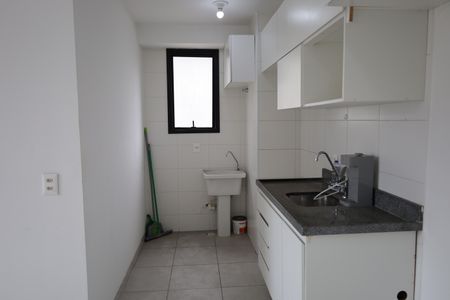 Apartamento à venda com 40m², 2 quartos e sem vagaSala/Cozinha