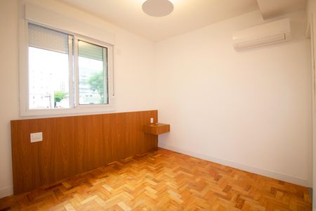 Apartamento para alugar com 140m², 3 quartos e 1 vagaSuíte 1