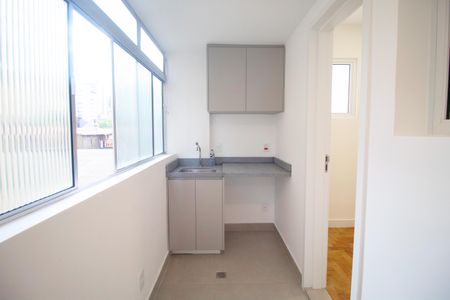 Apartamento para alugar com 140m², 3 quartos e 1 vagaÁrea de Serviço