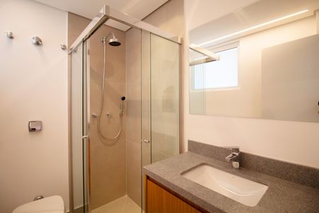 Apartamento para alugar com 140m², 3 quartos e 1 vagaBanheiro da Suíte 1