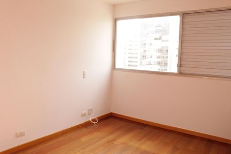 Apartamento para alugar com 168m², 3 quartos e 2 vagasQuarto 2