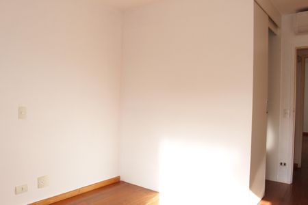 Apartamento para alugar com 168m², 3 quartos e 2 vagasQuarto 1