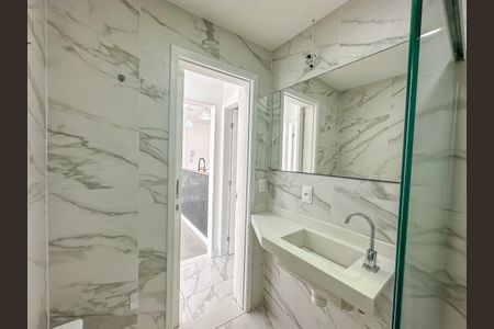 Banheiro social de apartamento para alugar com 2 quartos, 50m² em Centro, Rio de Janeiro