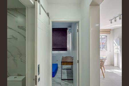 Corredor de apartamento para alugar com 2 quartos, 50m² em Centro, Rio de Janeiro
