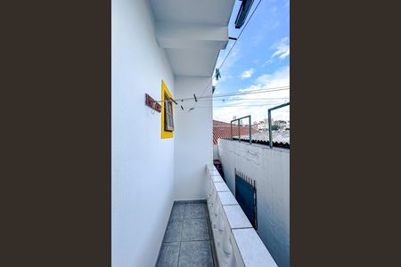 Casa para alugar com 70m², 2 quartos e 1 vagaVaranda