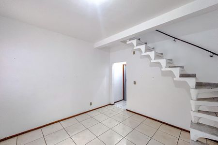 Casa para alugar com 70m², 2 quartos e 1 vagaSala