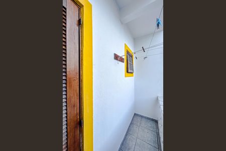 Casa para alugar com 70m², 2 quartos e 1 vagaVaranda