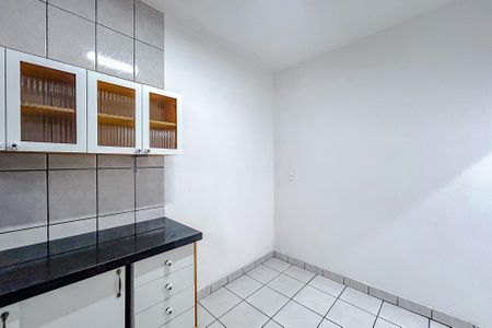 Casa para alugar com 70m², 2 quartos e 1 vagaCozinha