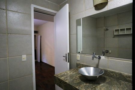 Apartamento para alugar com 110m², 2 quartos e 1 vagaBanheiro da Suíte