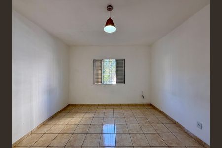 Quarto 2 de casa à venda com 2 quartos, 100m² em Vila Cordeiro, São Paulo
