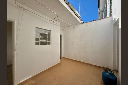 Quintal de casa à venda com 2 quartos, 100m² em Vila Cordeiro, São Paulo