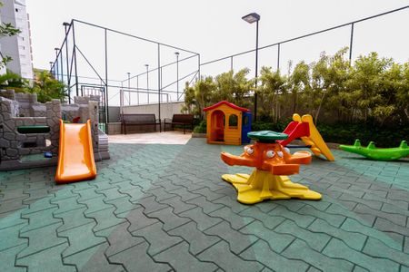 Apartamento para alugar com 65m², 2 quartos e 1 vagaÁrea comum - Playground