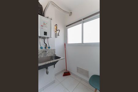 Apartamento para alugar com 65m², 2 quartos e 1 vagaÁrea de Serviço