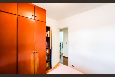 Apartamento à venda com 95m², 3 quartos e 1 vagaQuarto 2