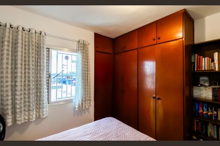 Apartamento à venda com 95m², 3 quartos e 1 vagaQuarto 2