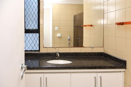 Apartamento para alugar com 90m², 3 quartos e 1 vagaBanheiro Social
