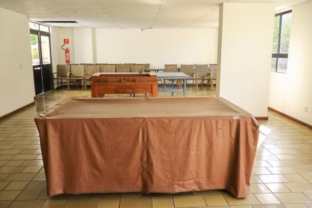 Apartamento para alugar com 90m², 3 quartos e 1 vagaÁrea comum - Salão de festas