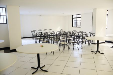 Apartamento para alugar com 90m², 3 quartos e 1 vagaÁrea comum - Salão de festas