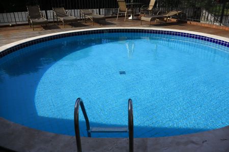 Apartamento para alugar com 90m², 3 quartos e 1 vagaÁrea comum - Piscina