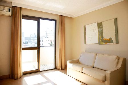 Sala de apartamento para alugar com 1 quarto, 45m² em Rio Branco, Porto Alegre