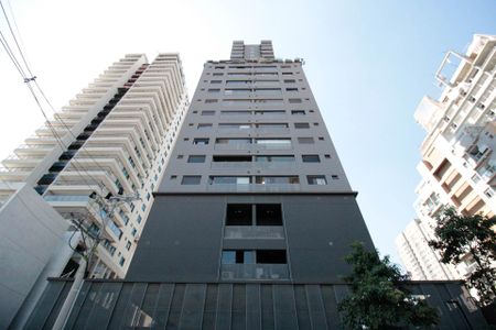 Studio para alugar com 25m², 1 quarto e sem vaga Studio para alugar com 25m², 1 quarto e sem vagaFachada