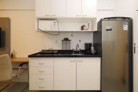 Studio para alugar com 25m², 1 quarto e sem vaga Studio para alugar com 25m², 1 quarto e sem vagaCozinha