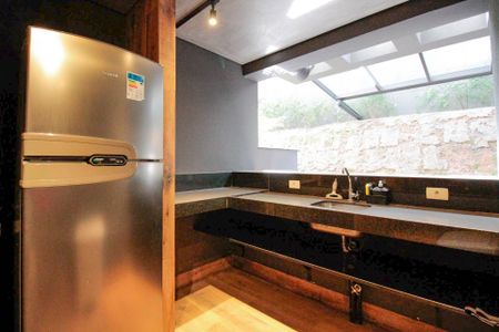 Studio para alugar com 25m², 1 quarto e sem vaga Studio para alugar com 25m², 1 quarto e sem vagaChurrasqueira