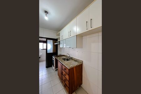 Cozinha de apartamento para alugar com 3 quartos, 75m² em Água Rasa, São Paulo