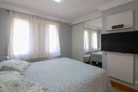 Apartamento à venda com 74m², 2 quartos e 1 vagaSuíte 