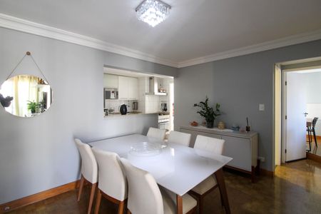 Apartamento à venda com 74m², 2 quartos e 1 vagaSala de Jantar