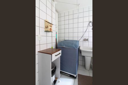 Apartamento à venda com 74m², 2 quartos e 1 vagaÁrea de Serviço