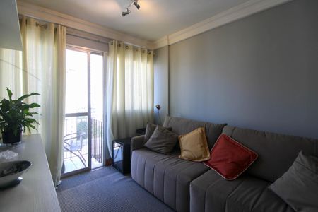 Sala de apartamento à venda com 2 quartos, 74m² em Jardim Londrina, São Paulo