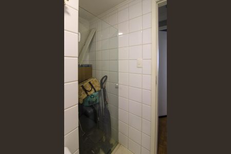 Apartamento à venda com 74m², 2 quartos e 1 vagaBanheiro social