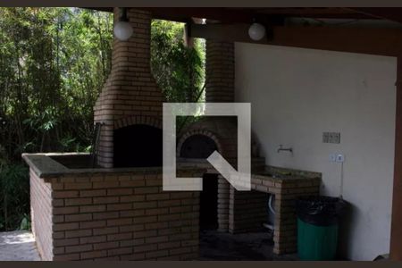 Apartamento à venda com 74m², 2 quartos e 1 vagaChurrasqueira