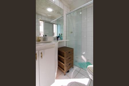 Apartamento à venda com 74m², 2 quartos e 1 vagaBanheiro Suíte 