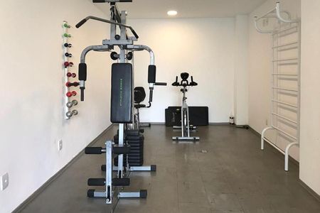 Studio para alugar com 32m², 1 quarto e 1 vaga Studio para alugar com 32m², 1 quarto e 1 vagaÁrea comum - Academia