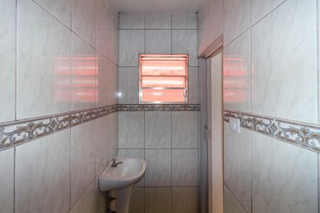 Casa para alugar com 180m², 3 quartos e 2 vagas Casa para alugar com 180m², 3 quartos e 2 vagasBanheiro da Suíte