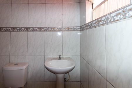 Casa para alugar com 180m², 3 quartos e 2 vagas Casa para alugar com 180m², 3 quartos e 2 vagasBanheiro da Suíte