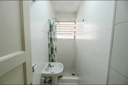 Apartamento à venda com 170m², 3 quartos e 1 vaga Apartamento à venda com 170m², 3 quartos e 1 vagaBanheiro 2