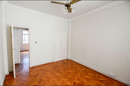 Apartamento à venda com 170m², 3 quartos e 1 vaga Apartamento à venda com 170m², 3 quartos e 1 vagaQuarto 3