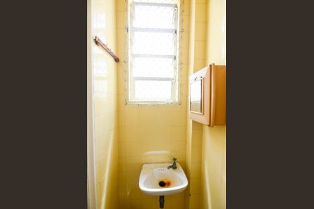 Apartamento à venda com 170m², 3 quartos e 1 vaga Apartamento à venda com 170m², 3 quartos e 1 vagaBanheiro de Serviço