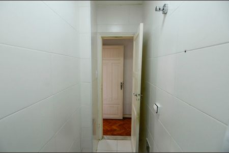 Apartamento à venda com 170m², 3 quartos e 1 vaga Apartamento à venda com 170m², 3 quartos e 1 vagaBanheiro 2