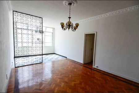 Apartamento à venda com 170m², 3 quartos e 1 vaga Apartamento à venda com 170m², 3 quartos e 1 vagaSala