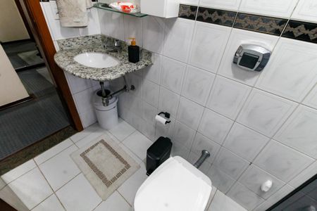 Casa para alugar com 180m², 3 quartos e 3 vagasBanheiro Corredor